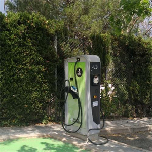EV charging 02.jpg